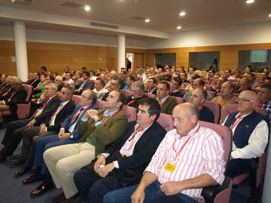 Una imagen de la los delegados que acudieron a la Asamblea de ACOR