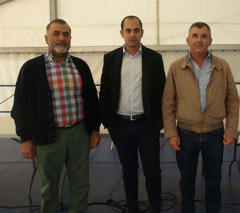 Los participantes de la Mesa Redonda Ignacio Martín Obregón, Víctor Hernando, Javier de Íscar 