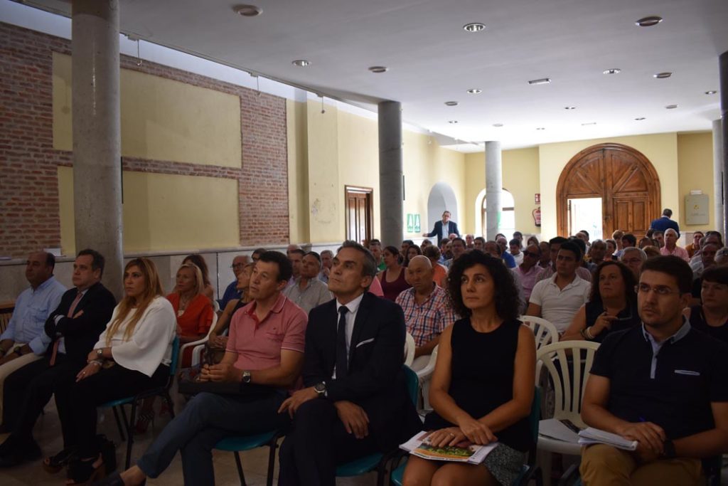 La jornada organizada por ASAJA Valladolid y la Asociación de viticultores de Rueda tuvo lugar en esta localidad
