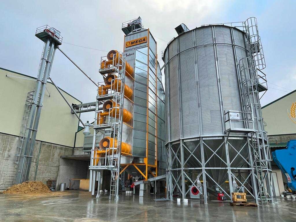 El nuevo secadero de maíz que esta compañía ha adquirido este año 2021. 