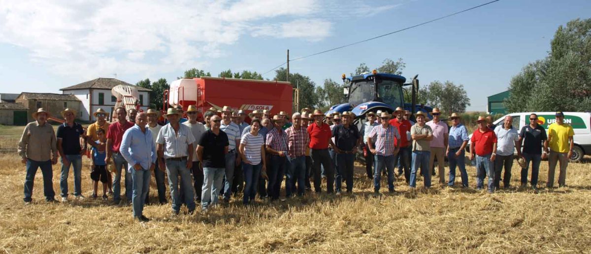 Foto de familia Presentación Vesta 2813