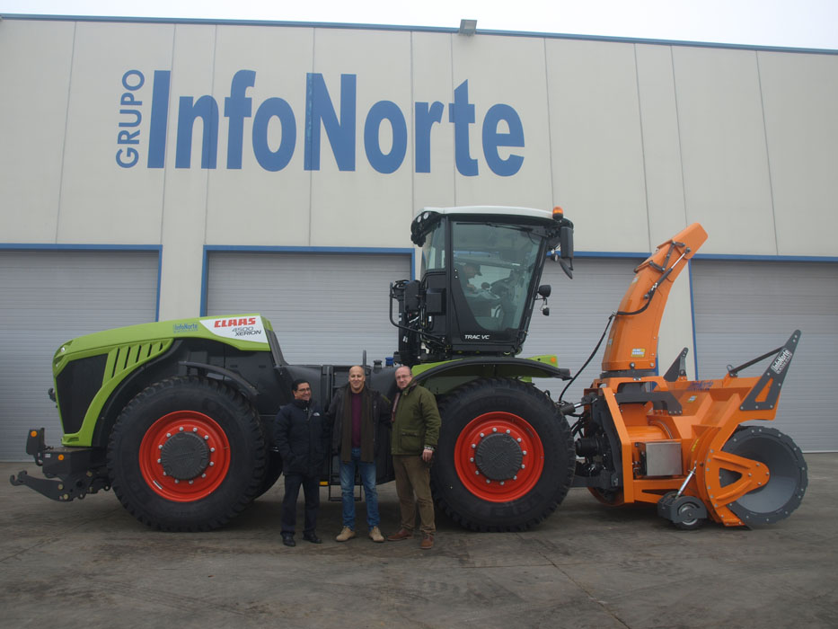 CLAAS XERION 4500 VC Trac, una “bestia” para el campo