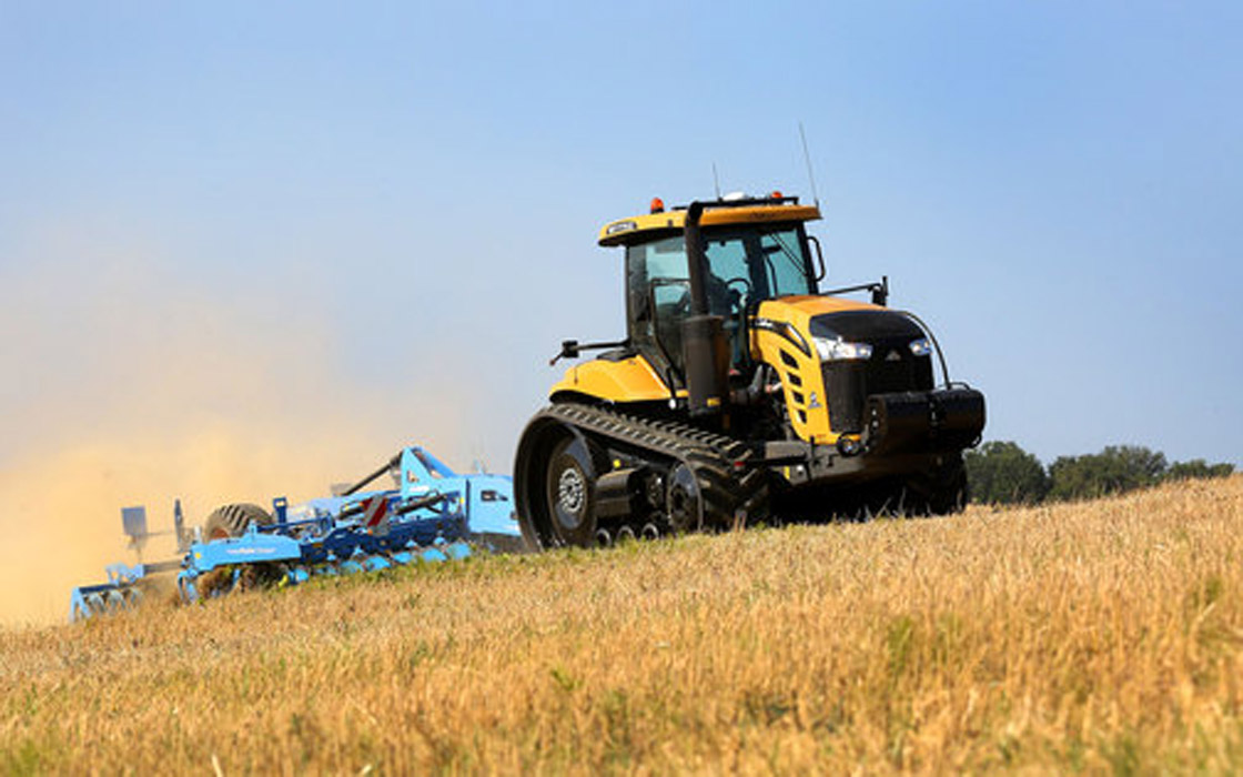 Fendt venderá los pulverizadores y tractores oruga Challenger