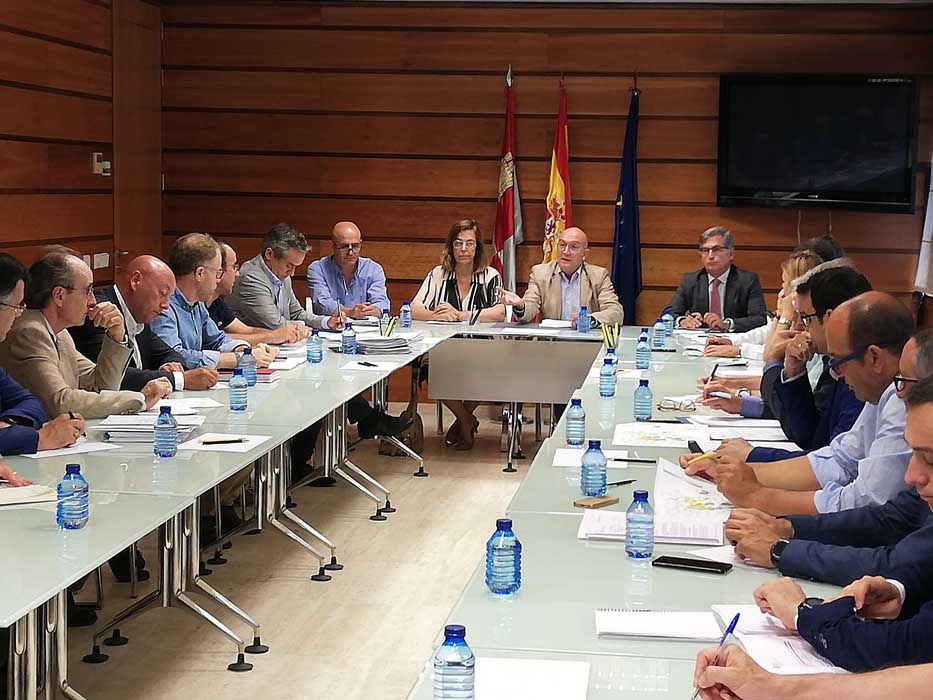 El Grupo de Trabajo de la consejería para la lucha contra los topillos activa las primeras medidas