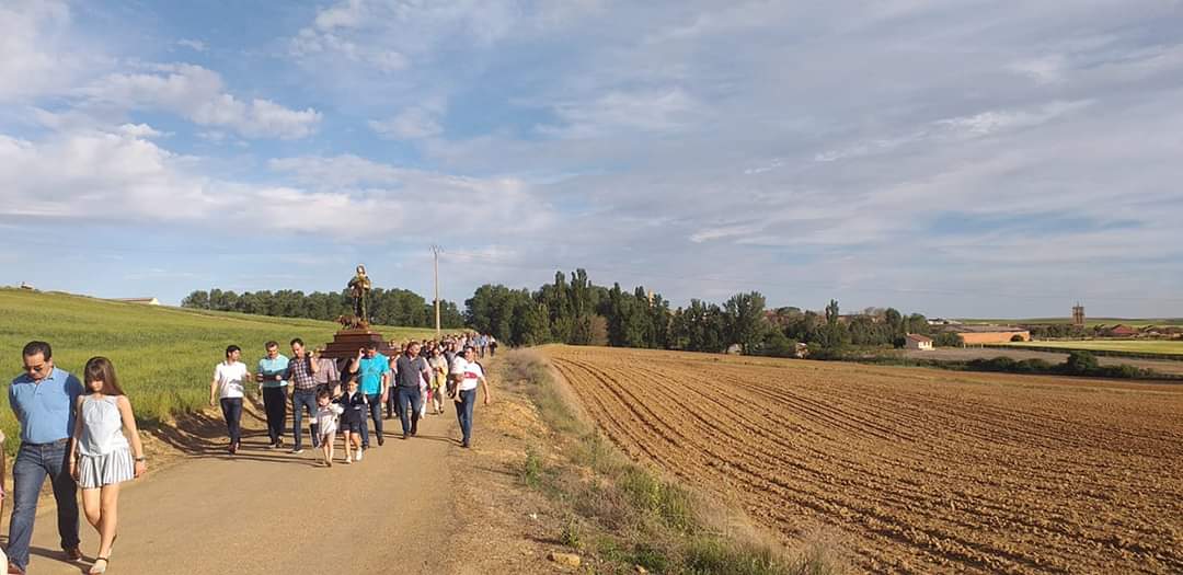 San Isidro Labrador: Patrón de los Valientes Agricultores y Ganaderos