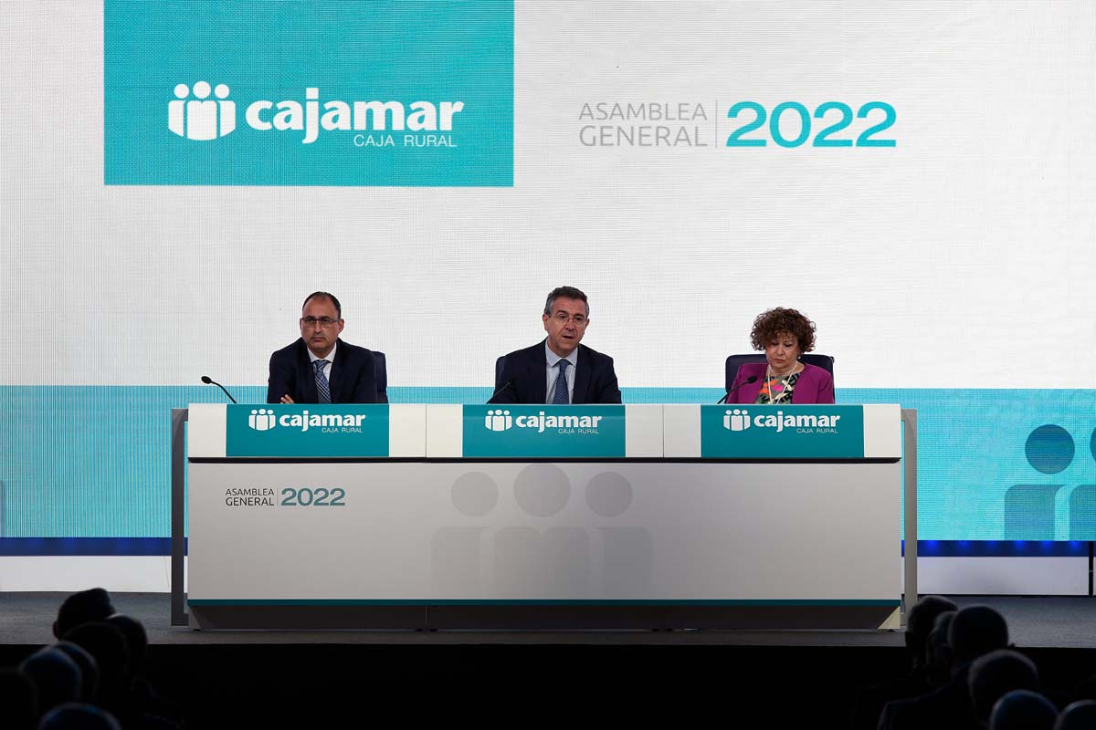 El capital social de Cajamar sobrepasa los 3.000 millones de euros