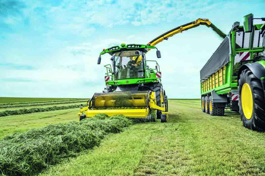 Nuevas características para las picadoras de forraje John Deere: Mayor potencia y elevada producción