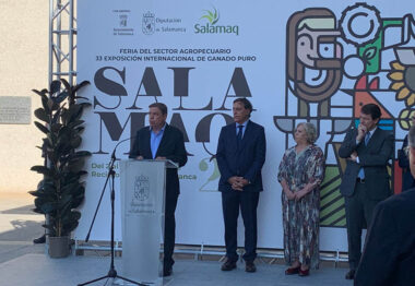 Planas destaca en Salamaq el apoyo firme del Gobierno de España al sector ganadero