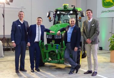El Grupo Quiles inaugura su nuevo concesionario John Deere en Quintanar de la Orden