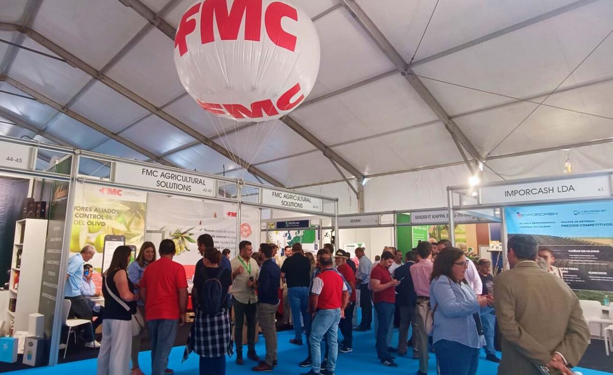 FMC presenta su nuevo insecticida Exirel® Cebo una nueva y eficaz herramienta para el control de mosca en olivar