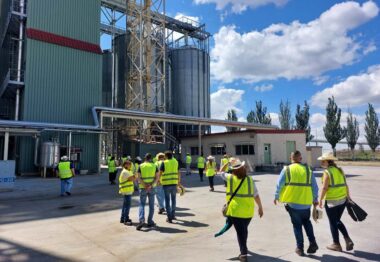 Visita de Agropo a las instalaciones de ACOR en Olmedo