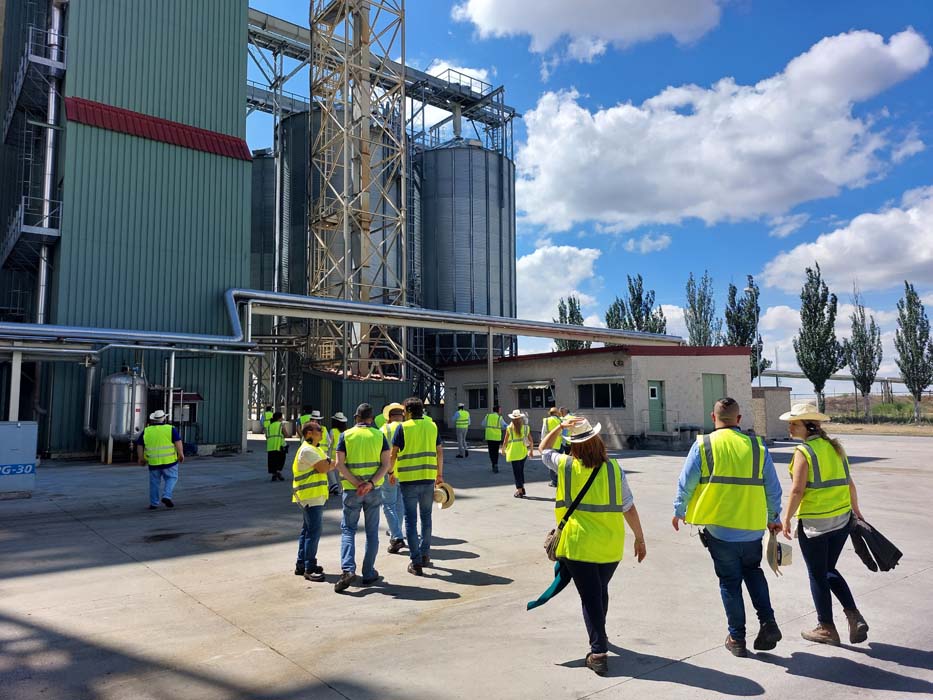 Visita de Agropo a las instalaciones de ACOR en Olmedo