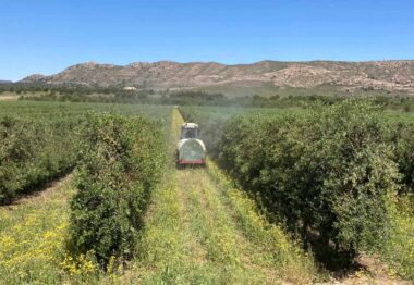 ICL presenta AGRIMOBI fertilizantes líquidos con altas concentraciones de nutrientes en suspensión