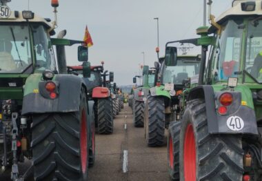 La provincia de Valladolid colapsada por las tractoradas