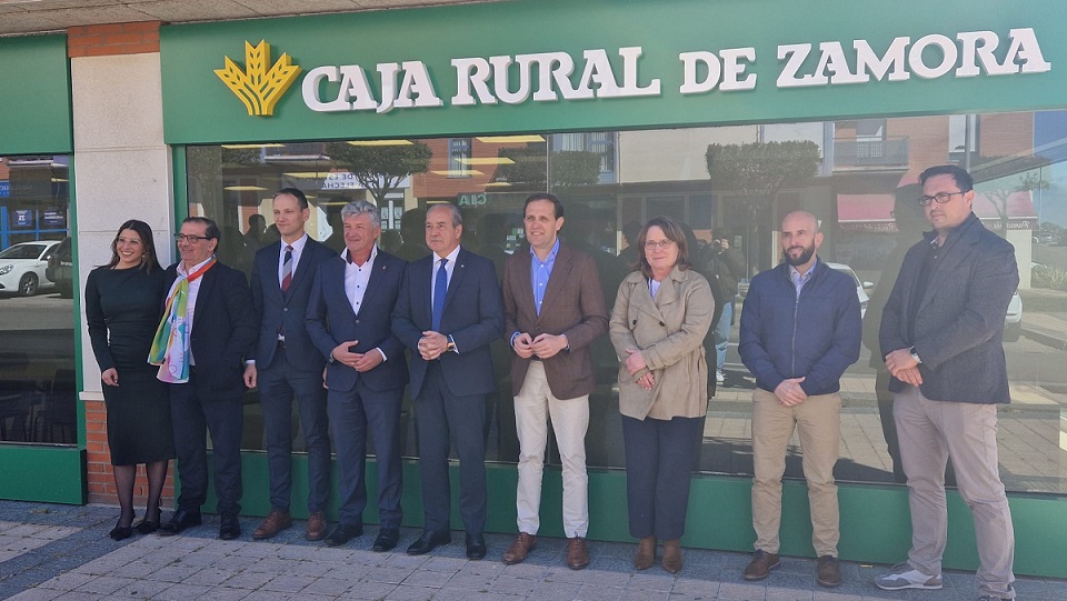 Caja Rural inaugura la oficina número 13 en la provincia de Valladolid