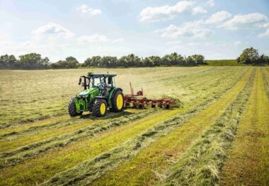 John Deere presenta el nuevo tractor 5M