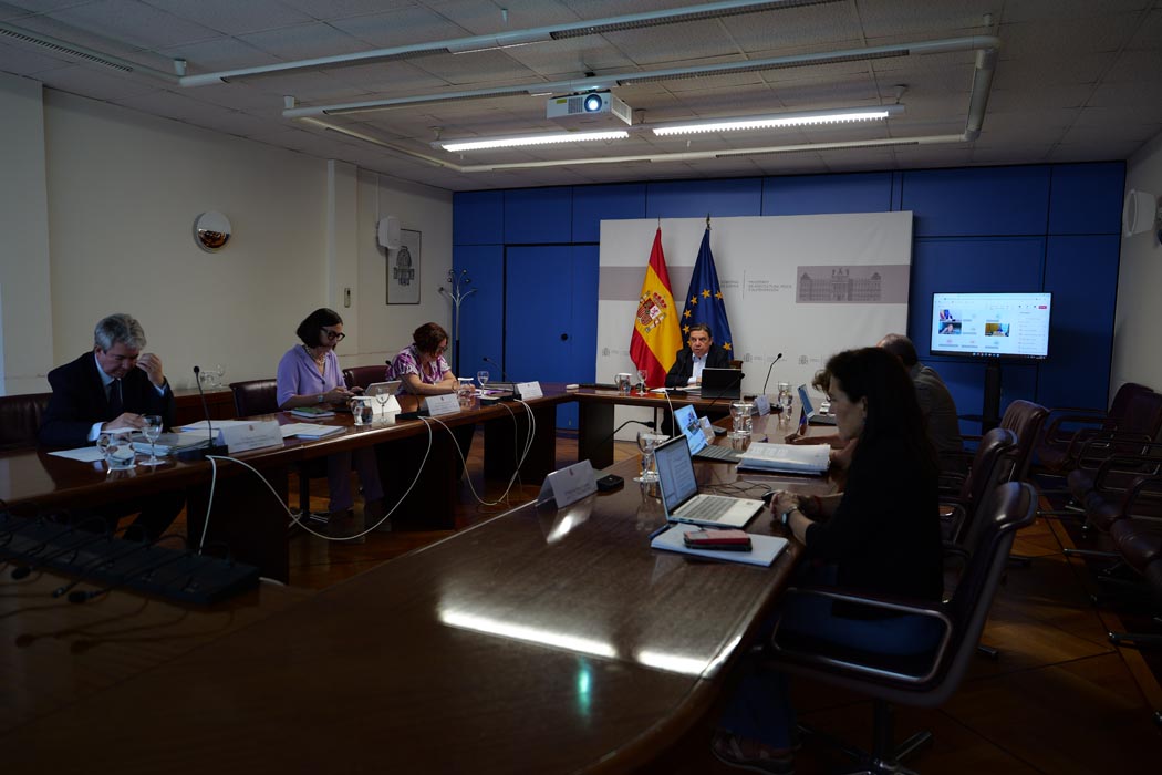 La Conferencia Sectorial acuerda el reparto de 212 millones de euros para intervenciones en el sector del vino y sanidad animal y vegetal