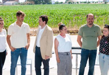 La Junta convoca 100 millones de euros en ayudas para modernizar el campo de Castilla y León y promover el relevo