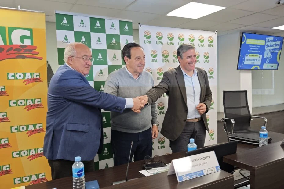 ASAJA, COAG y UPA anuncian la movilización paneuropea del 18D en Bruselas ante el recorte de la PAC y la falta de reciprocidad en los acuerdos comerciales