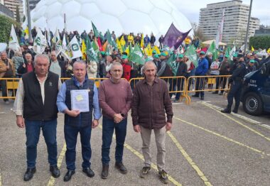 manifestacion gasoleo cupula del milenio